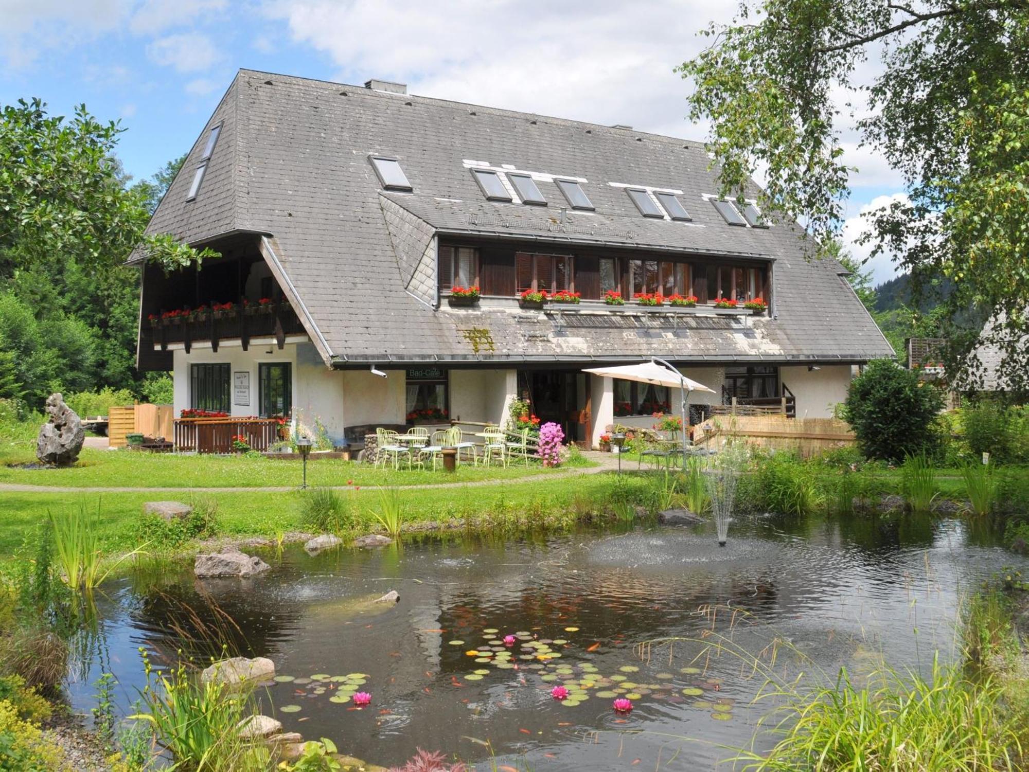 Hostel Waldblick Freiburg im Breisgau Exteriör bild